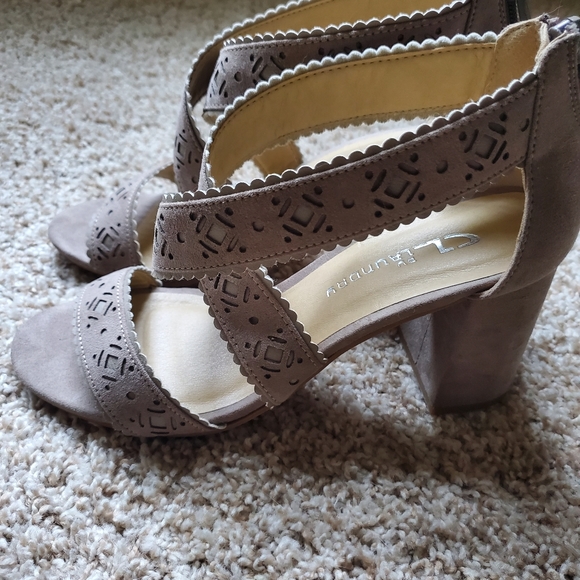 Shoes - Picture 2 of 2